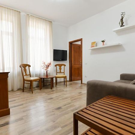 Ago Apartments Bucarest Extérieur photo